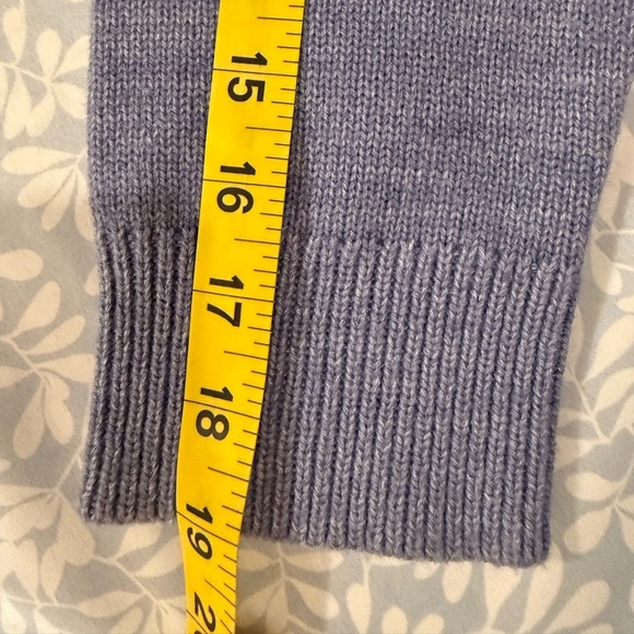 Tommy Hilfiger Blue and Red Crewneck Sweater with Striped Accents size L - Picture 4 of 7